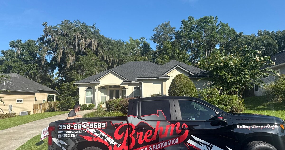 Brehm Roofing LLC logo